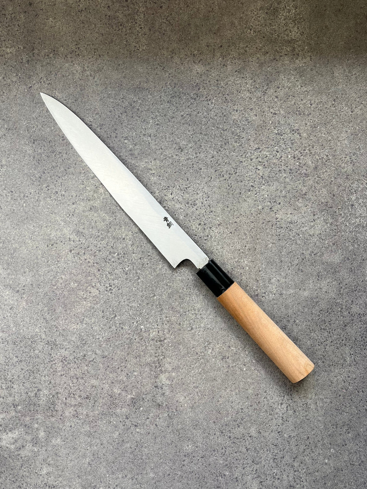 Yanagiba 210mm Aogami No. 2 Tsuchime