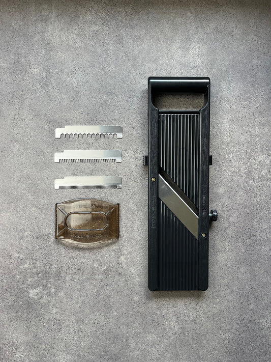 Ebematsu Shoji Mandolína Samurai Slicer 60mm