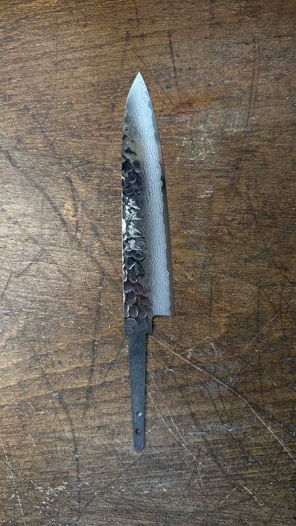Čepel Tosa Tsuboya Petty 140mm Damascus Tsuchime