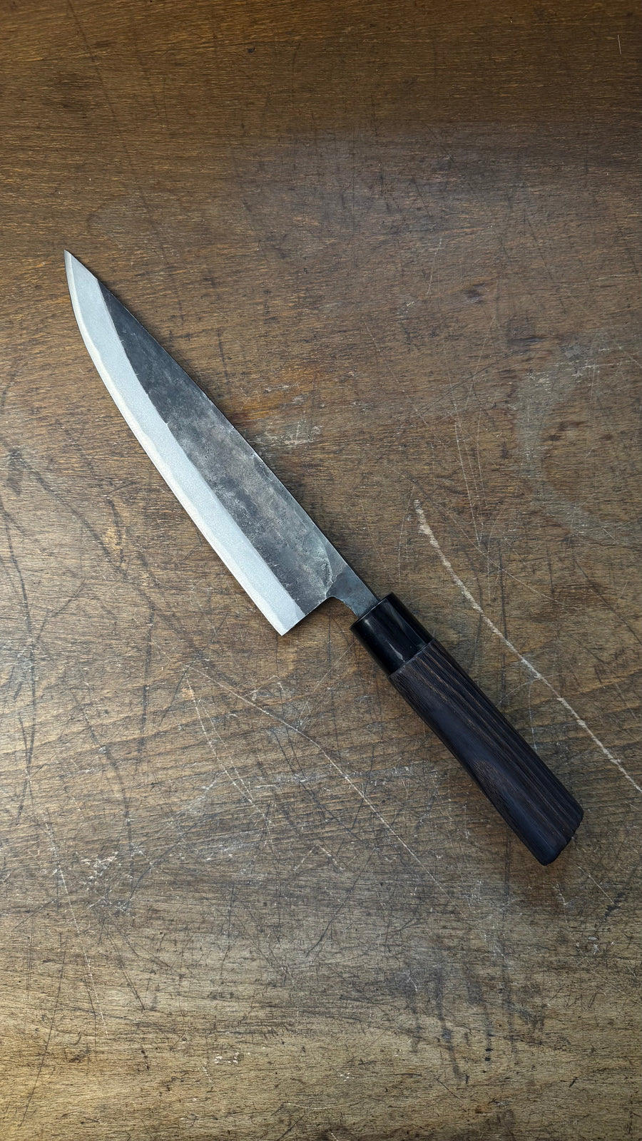 Gekko Atsu-Gyuto s masivní čepelí 220mm Aogami no. 2