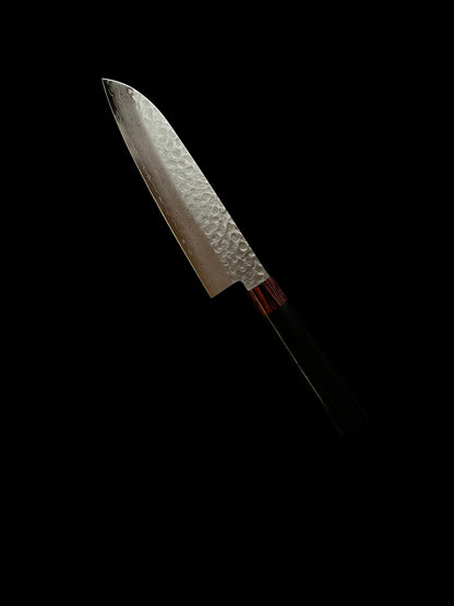 Iseya Santoku 180 mm – VG10 damašková ocel, 33 vrstev