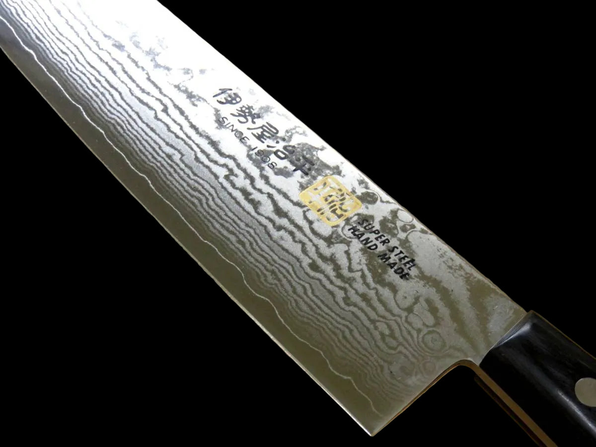 Iseya Jihei Gyuto 210 mm – VG10 damašková ocel, 33 vrstev