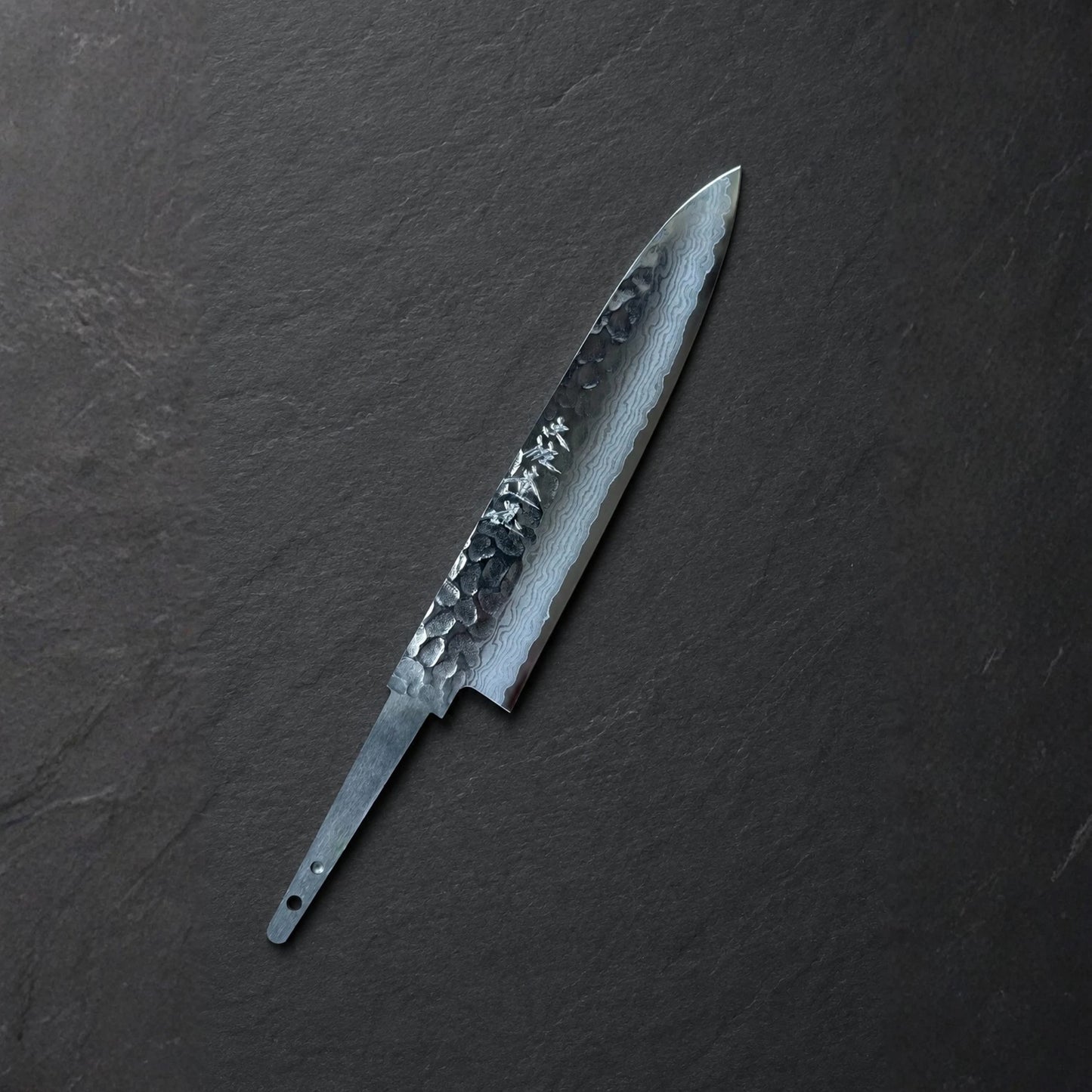 Tosa Tsuboya Petty 140mm Damast Tsuchime Klinge