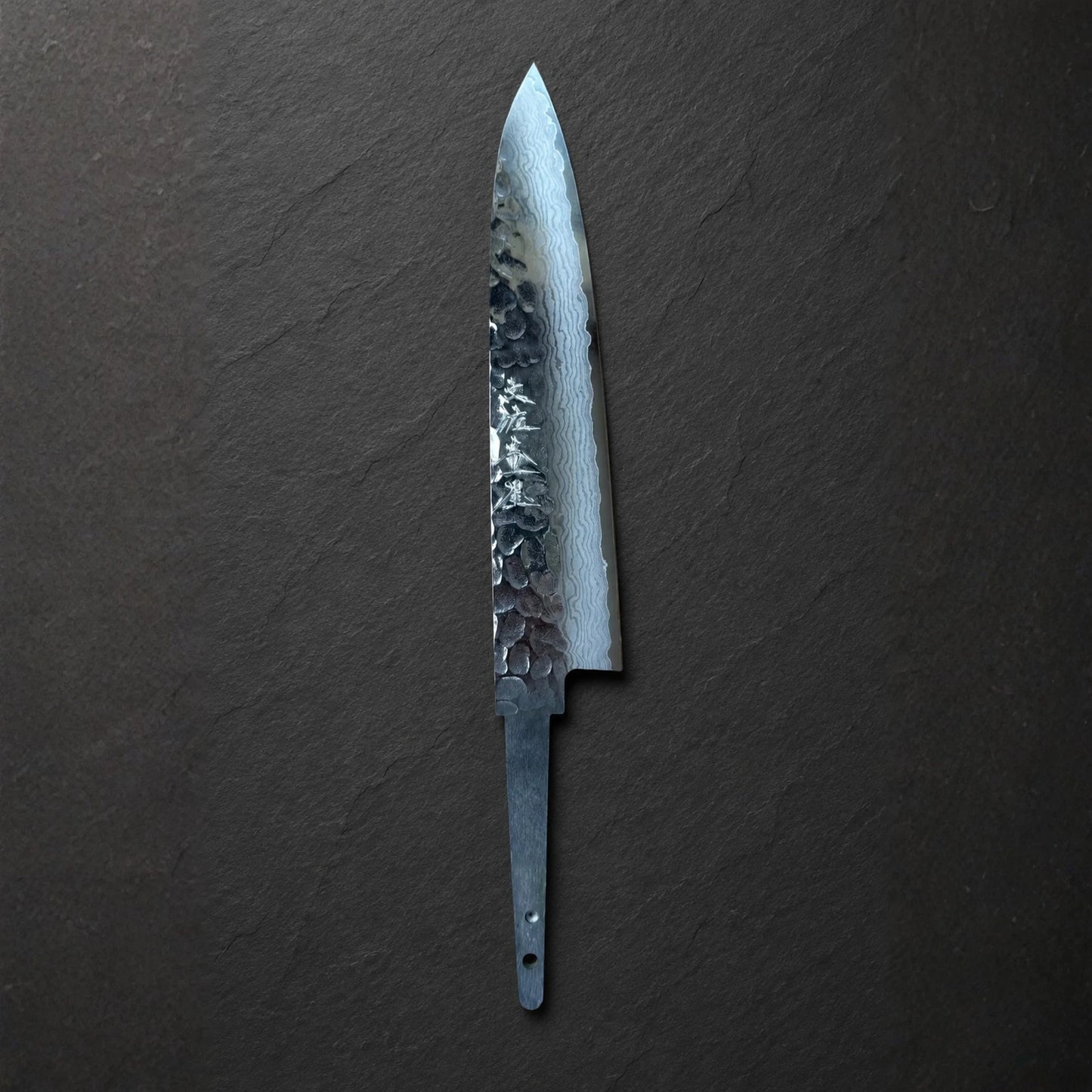 Tosa Tsuboya Petty 140mm Damast Tsuchime Klinge
