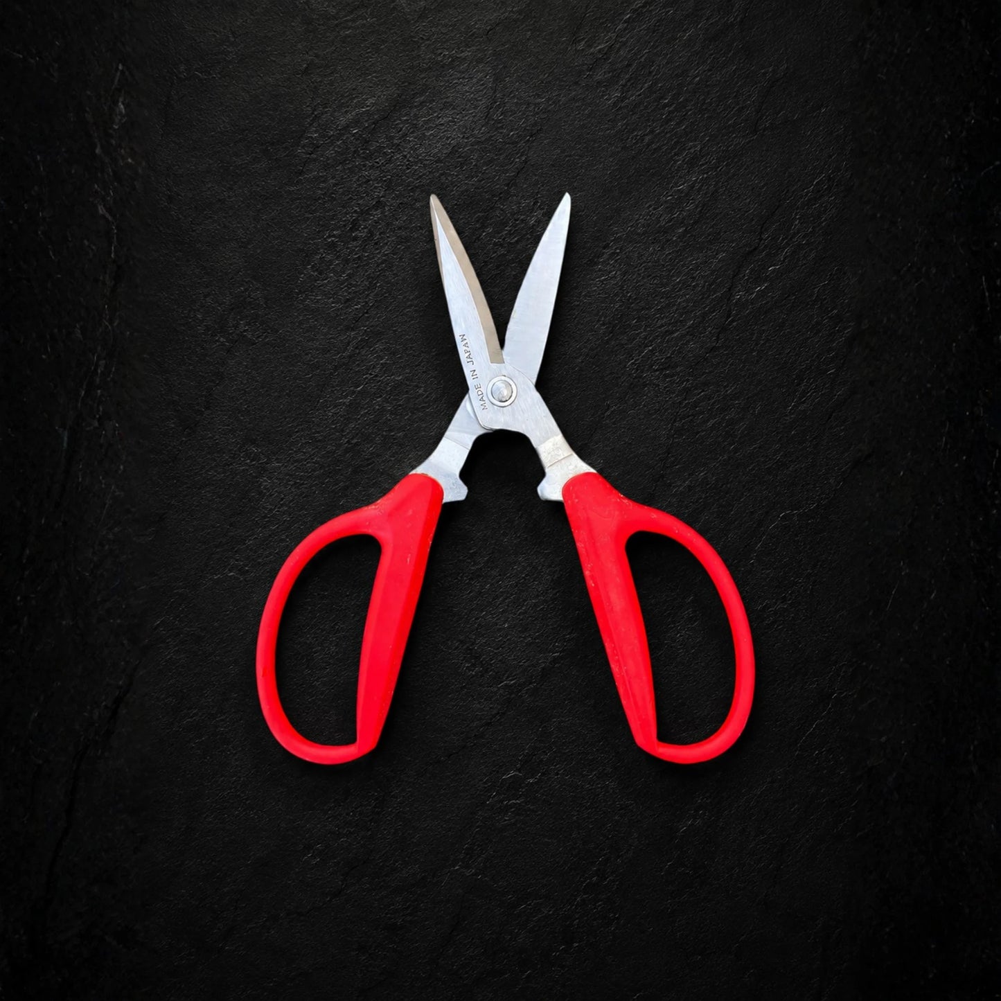 Toribe Seisakusho universal scissors
