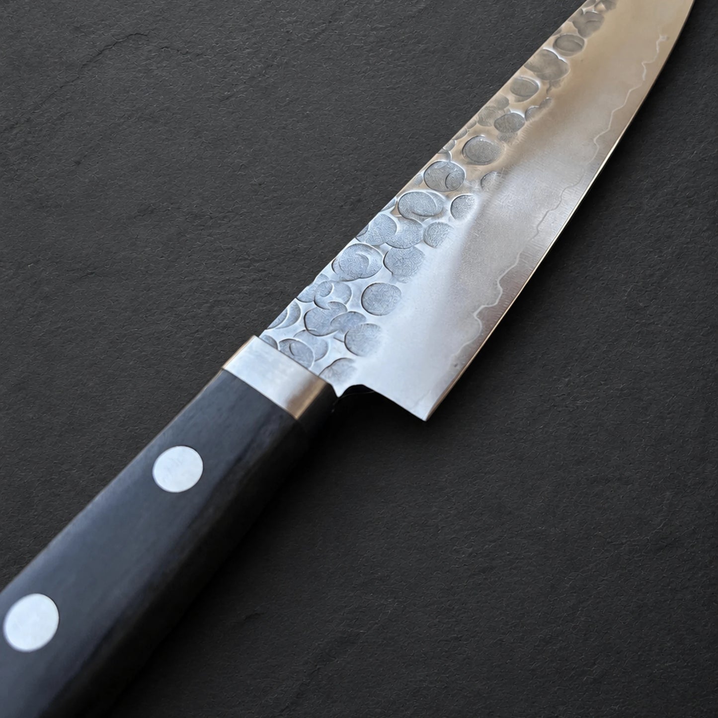 Echizen Petty 135 mm DP Gold Tsuchime